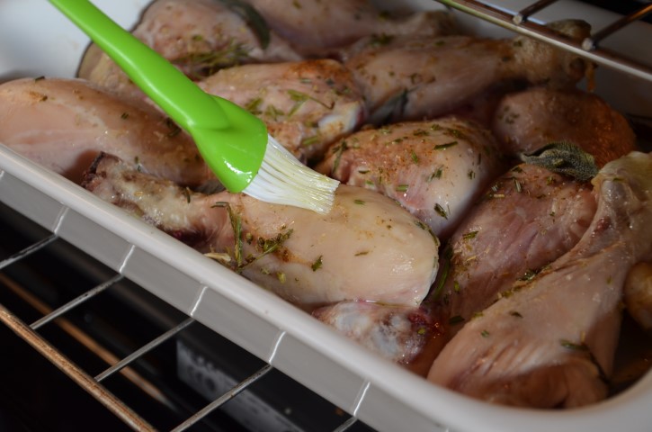 Foto pollo al limone con contorno di patate speziate 4