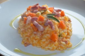 Risotto alla zucca e pancetta affumicata croccante