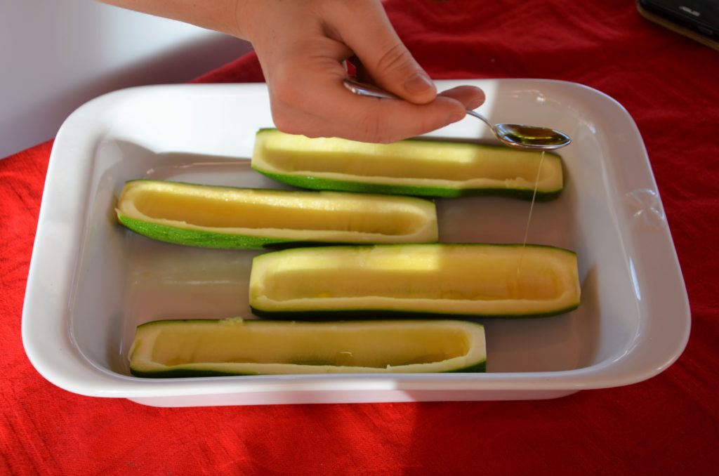 foto Zucchine ripiene pomodoro e mozzarella